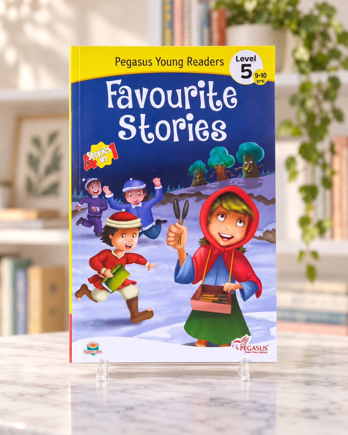 Favourite Stories - Young Readers, front cover