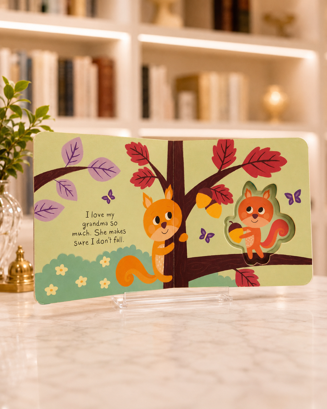 A Peep Through Book: I Love My Grandma – inside pages