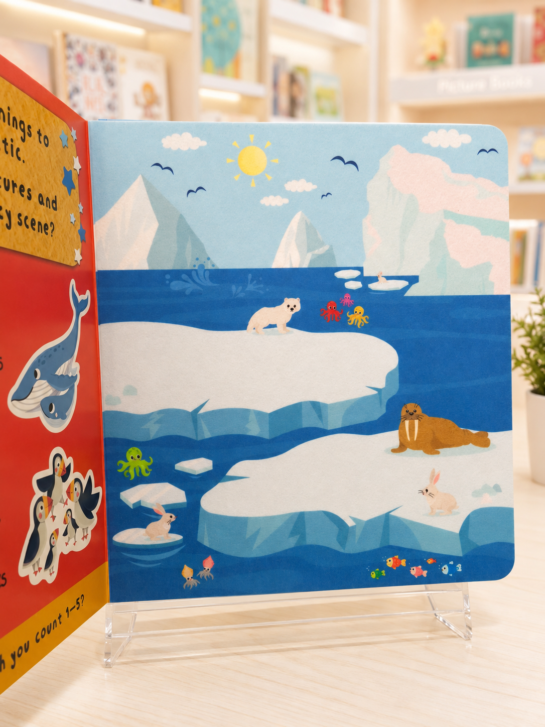 Felt Play & Learn: Animals – inside pages